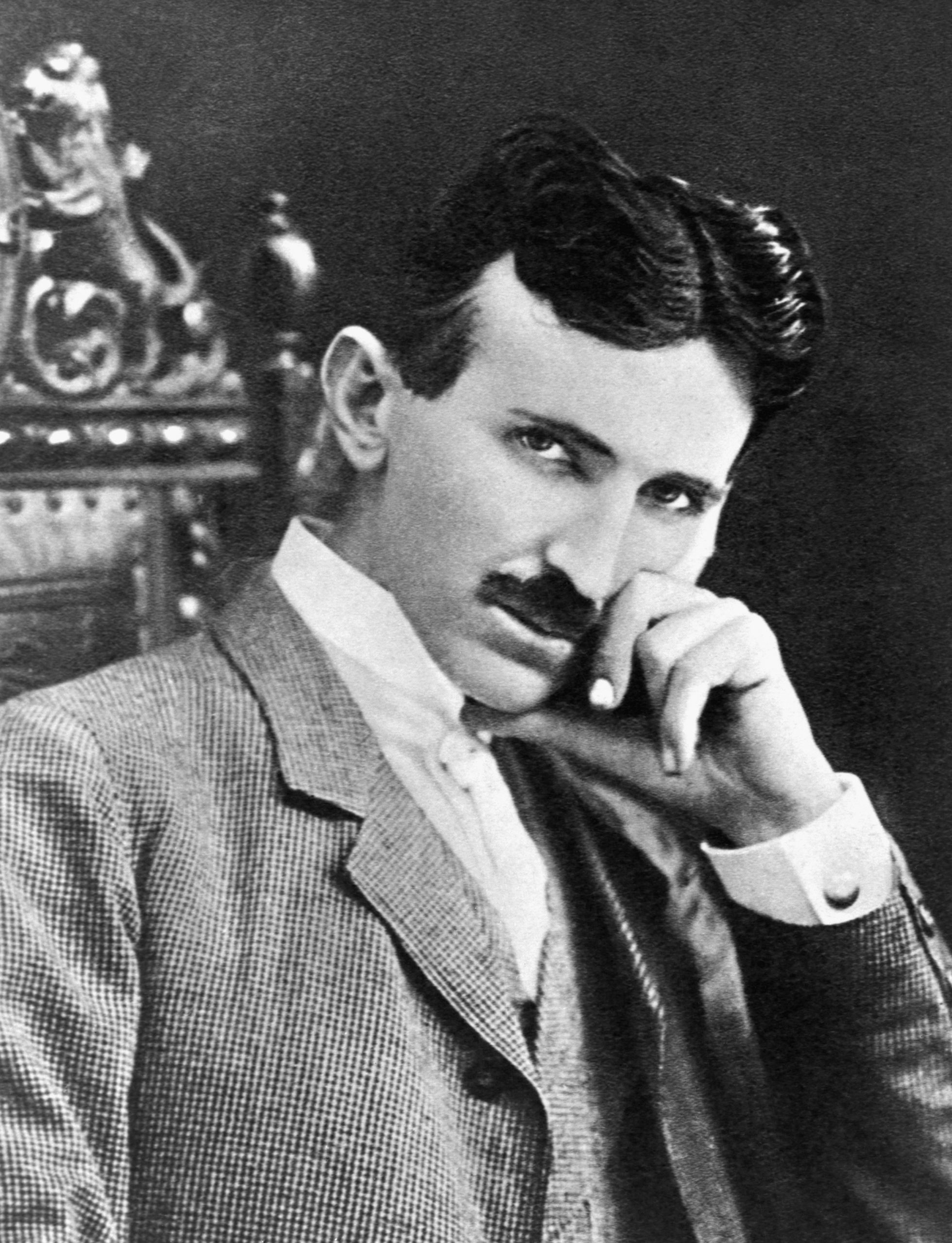 Tesla’s 7 Lessons for Creatives 📽️